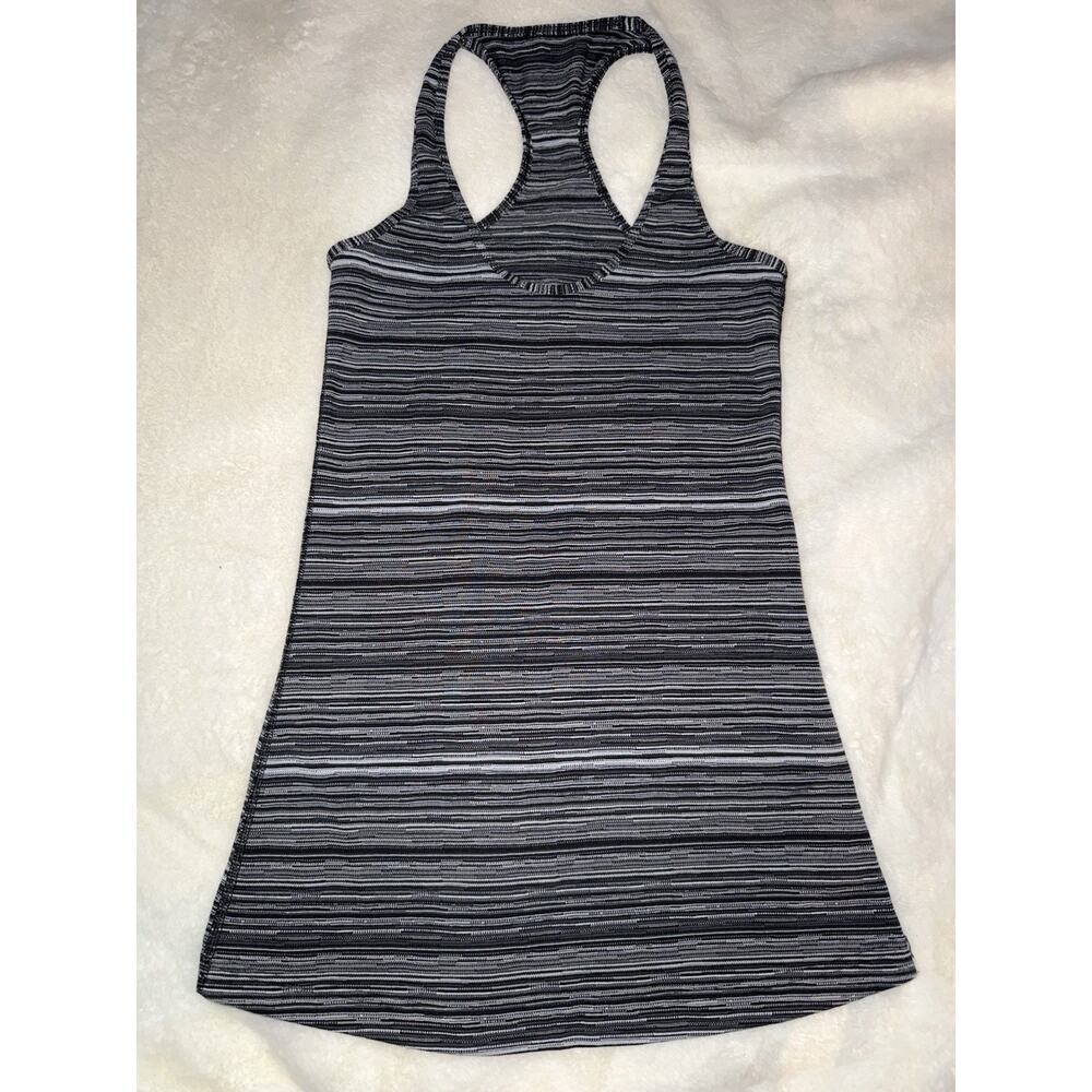 Lululemon Women’s Racerback Tank Top Gray Black Striped Athletic No Size Tag